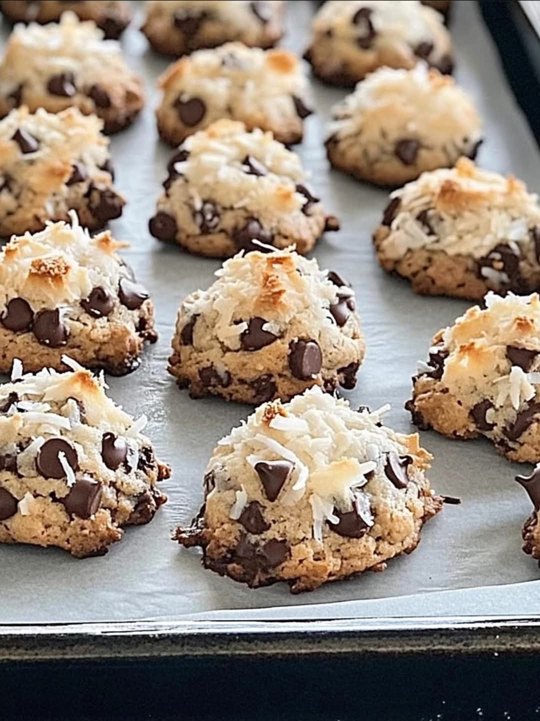 𝗔𝗹𝗺𝗼𝗻𝗱 𝗝𝗼𝘆 𝗖𝗼𝗼𝗸𝗶𝗲𝘀 🍪🥥🍫